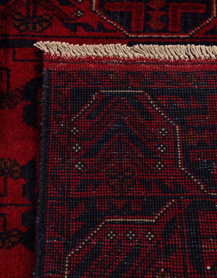 Detail image of  2' 8 x 6' 5  Hand Knotted Khal Mohammadi Wool Runner Rug