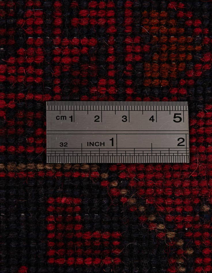 Detail image of  2' 7 x 6' 6  Hand Knotted Khal Mohammadi Wool Runner Rug