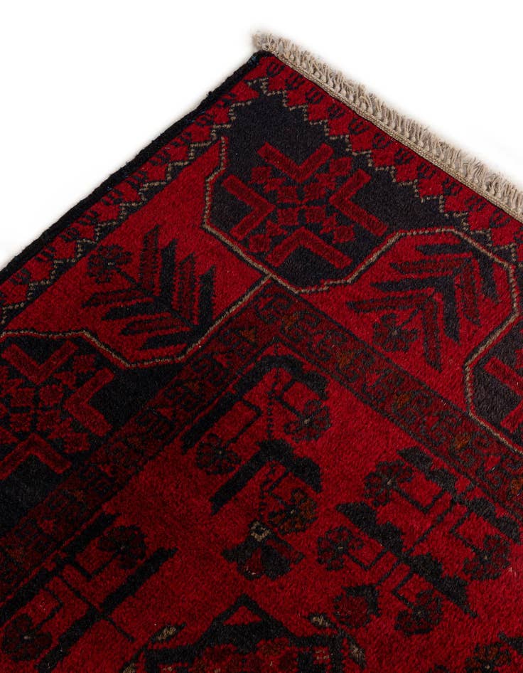 Detail image of  2' 9 x 6' 3  Hand Knotted Khal Mohammadi Wool Runner Rug