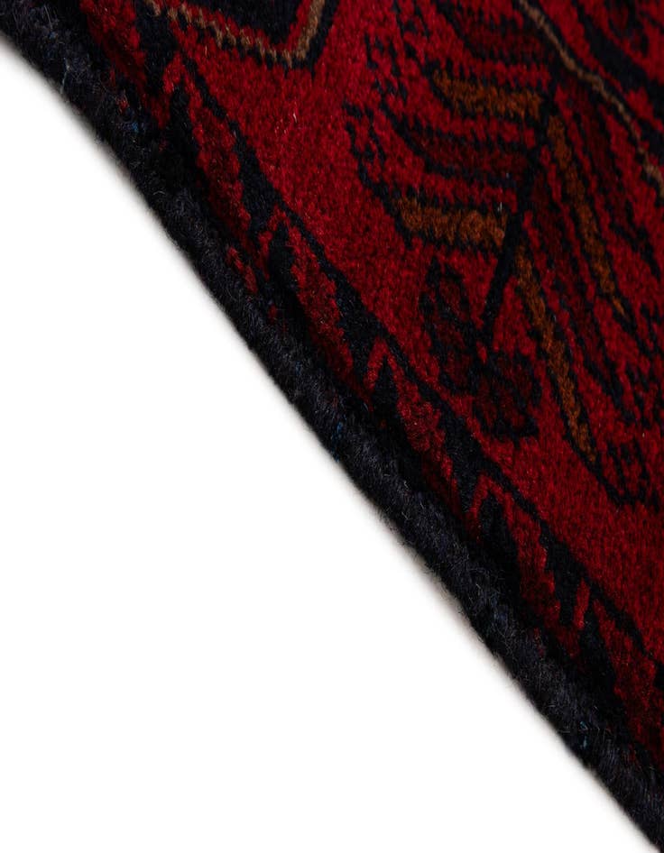 Detail image of  2' 8 x 6' 4  Hand Knotted Khal Mohammadi Wool Runner Rug