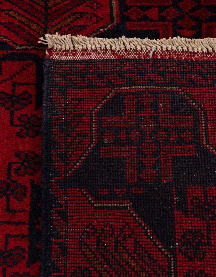 Detail image of  2' 8 x 6' 4  Hand Knotted Khal Mohammadi Wool Runner Rug