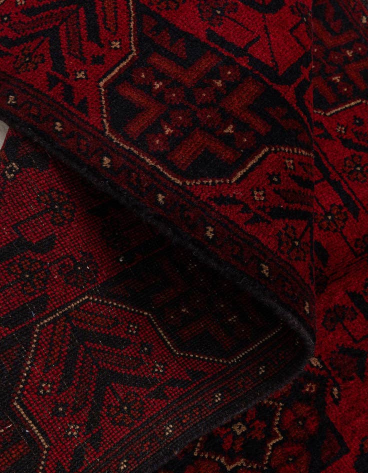 Detail image of  2' 8 x 6' 4  Hand Knotted Khal Mohammadi Wool Runner Rug