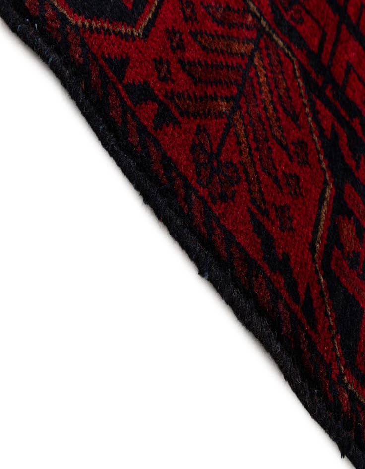 Detail image of  2' 6 x 6' 2  Hand Knotted Khal Mohammadi Wool Runner Rug