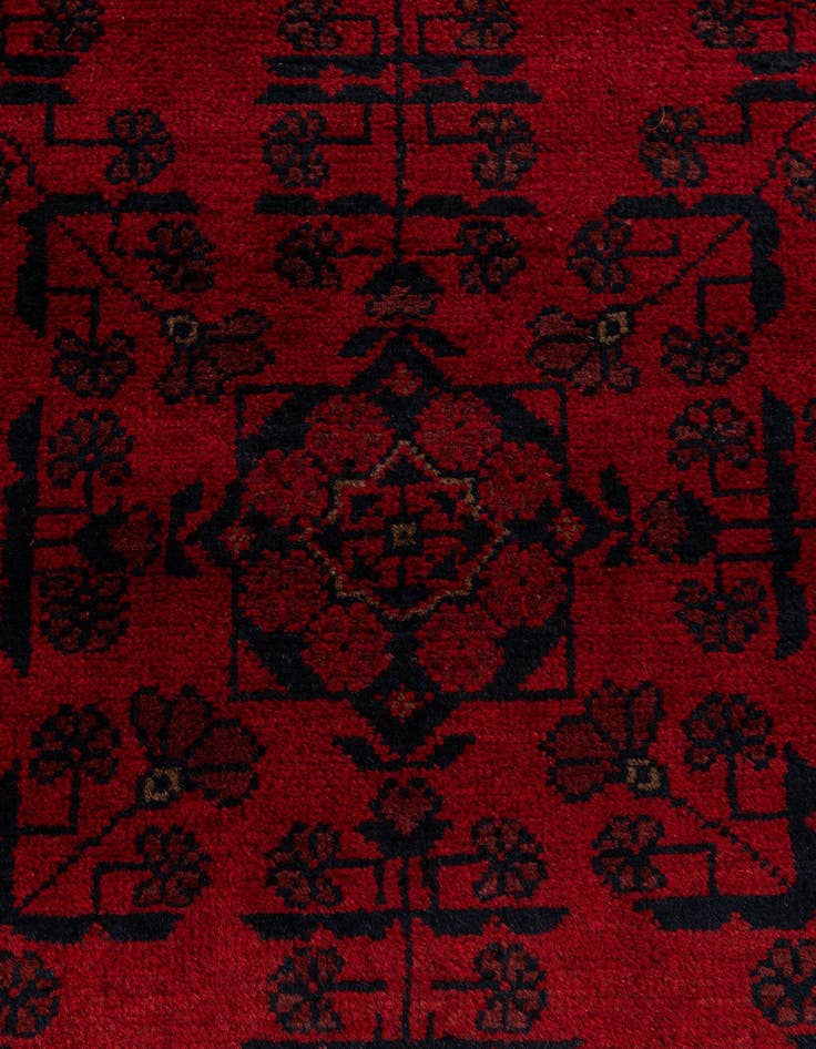 Detail image of  2' 6 x 6' 2  Hand Knotted Khal Mohammadi Wool Runner Rug