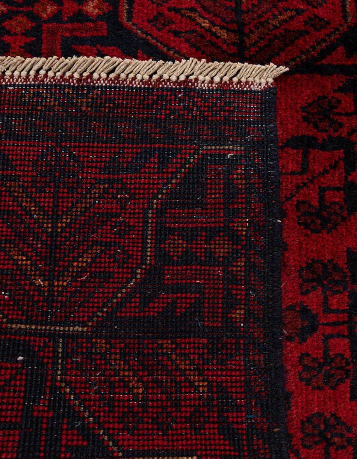 Detail image of  2' 6 x 6' 2  Hand Knotted Khal Mohammadi Wool Runner Rug