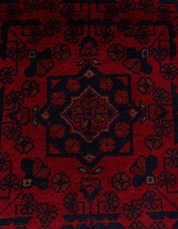 Detail image of  2' 6 x 6' 2  Hand Knotted Khal Mohammadi Wool Runner Rug