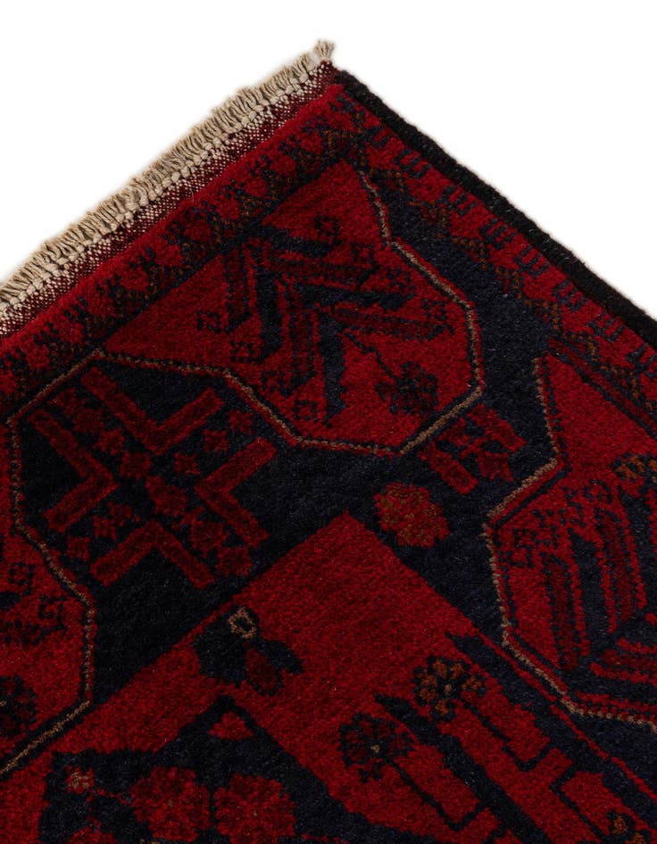 Detail image of  2' 8 x 6' 5  Hand Knotted Khal Mohammadi Wool Runner Rug