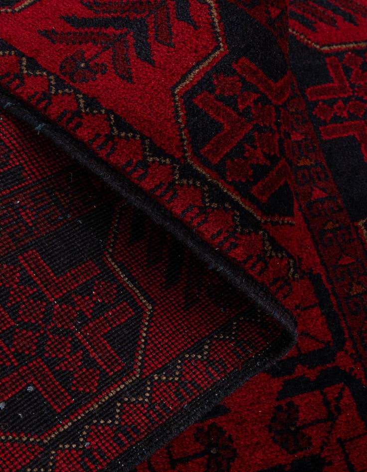 Detail image of  2' 9 x 6' 3  Hand Knotted Khal Mohammadi Wool Runner Rug