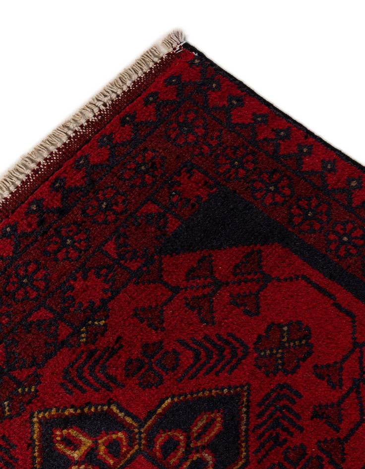 Detail image of  2' 7 x 6' 5  Hand Knotted Khal Mohammadi Wool Runner Rug