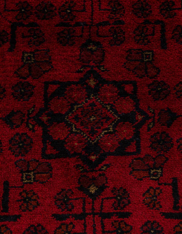 Detail image of  2' 9 x 6' 4  Hand Knotted Khal Mohammadi Wool Runner Rug