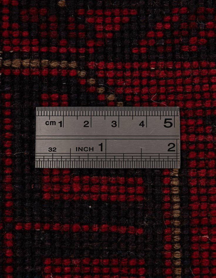 Detail image of  2' 8 x 6' 5  Hand Knotted Khal Mohammadi Wool Runner Rug