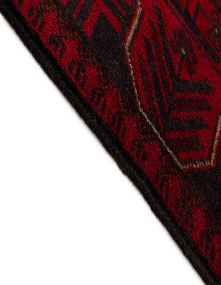 Detail image of  2' 8 x 6' 5  Hand Knotted Khal Mohammadi Wool Runner Rug