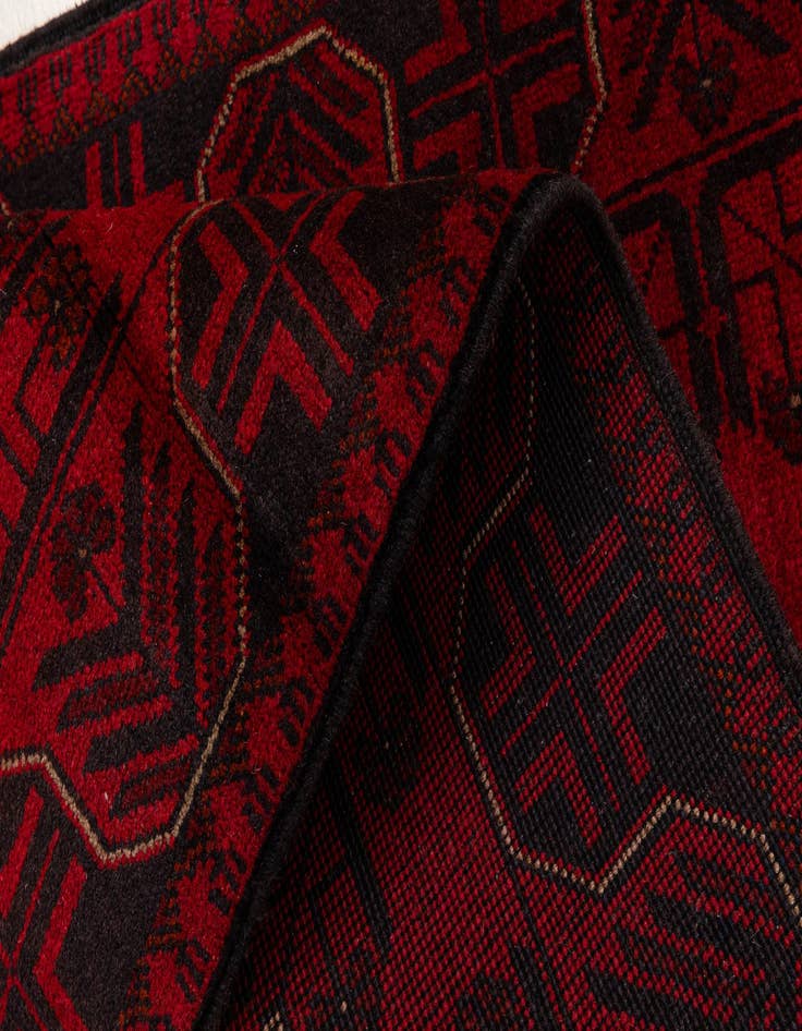 Detail image of  2' 8 x 6' 5  Hand Knotted Khal Mohammadi Wool Runner Rug