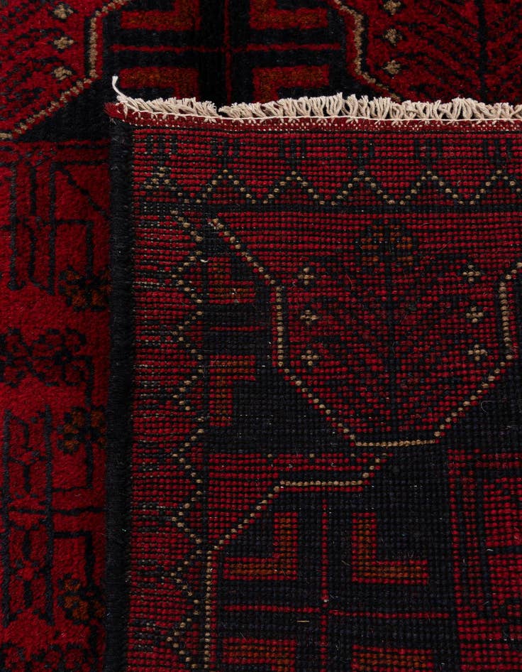 Detail image of  2' 9 x 6' 6  Hand Knotted Khal Mohammadi Wool Runner Rug