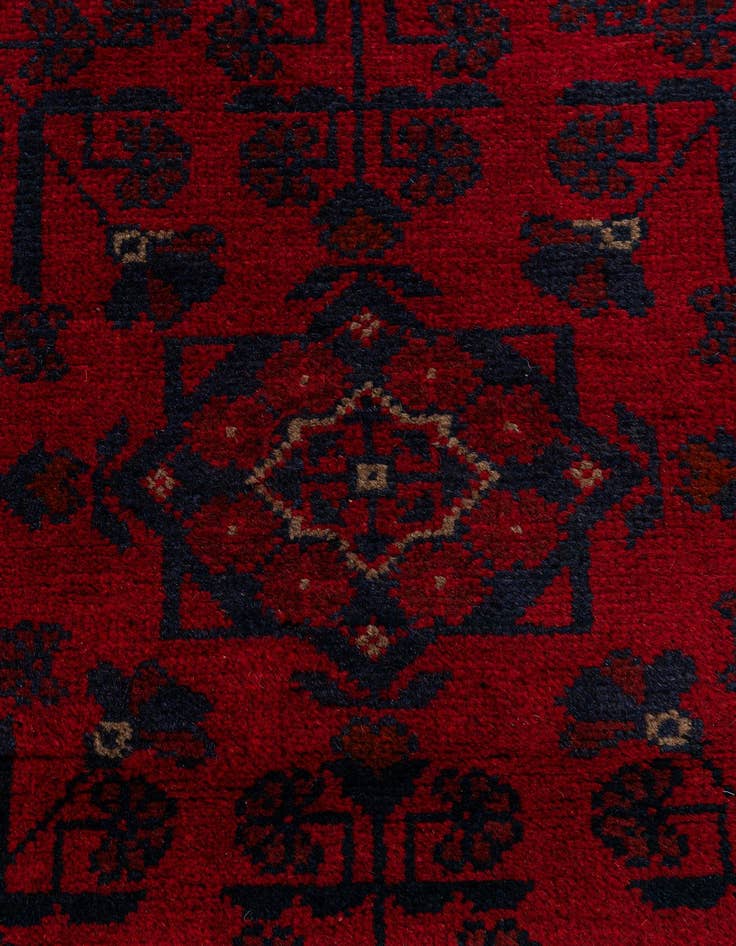 Detail image of  2' 7 x 6' 3  Hand Knotted Khal Mohammadi Wool Runner Rug