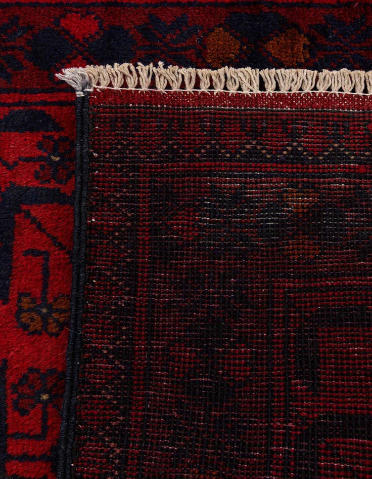 Detail image of  2' 7 x 6' 3  Hand Knotted Khal Mohammadi Wool Runner Rug