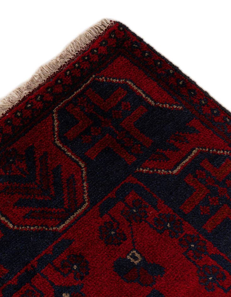 Detail image of  2' 8 x 6' 6  Hand Knotted Khal Mohammadi Wool Runner Rug
