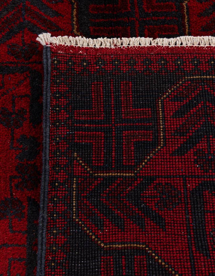 Detail image of  2' 9 x 6' 5  Hand Knotted Khal Mohammadi Wool Runner Rug