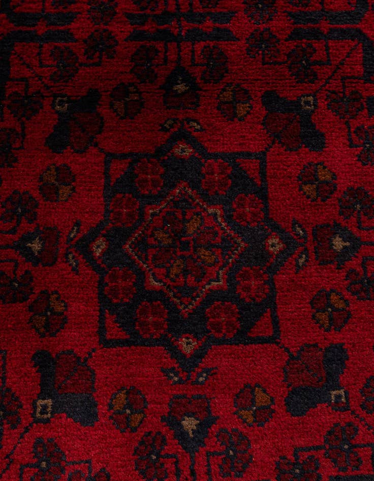 Detail image of  2' 6 x 6' 6  Hand Knotted Khal Mohammadi Wool Runner Rug