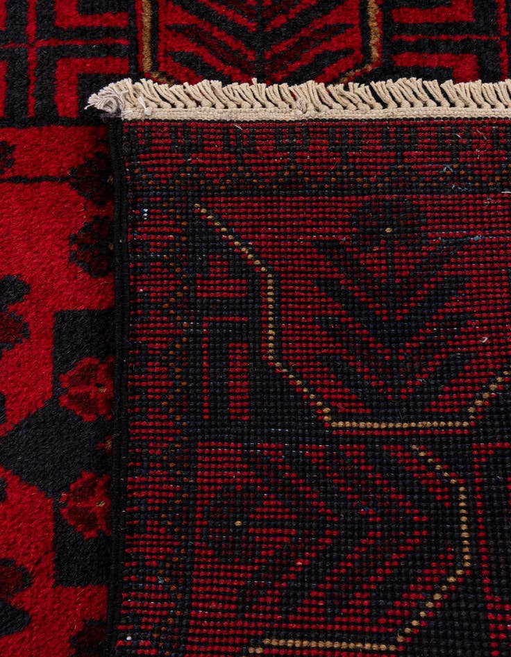 Detail image of  2' 7 x 6' 5  Hand Knotted Khal Mohammadi Wool Runner Rug