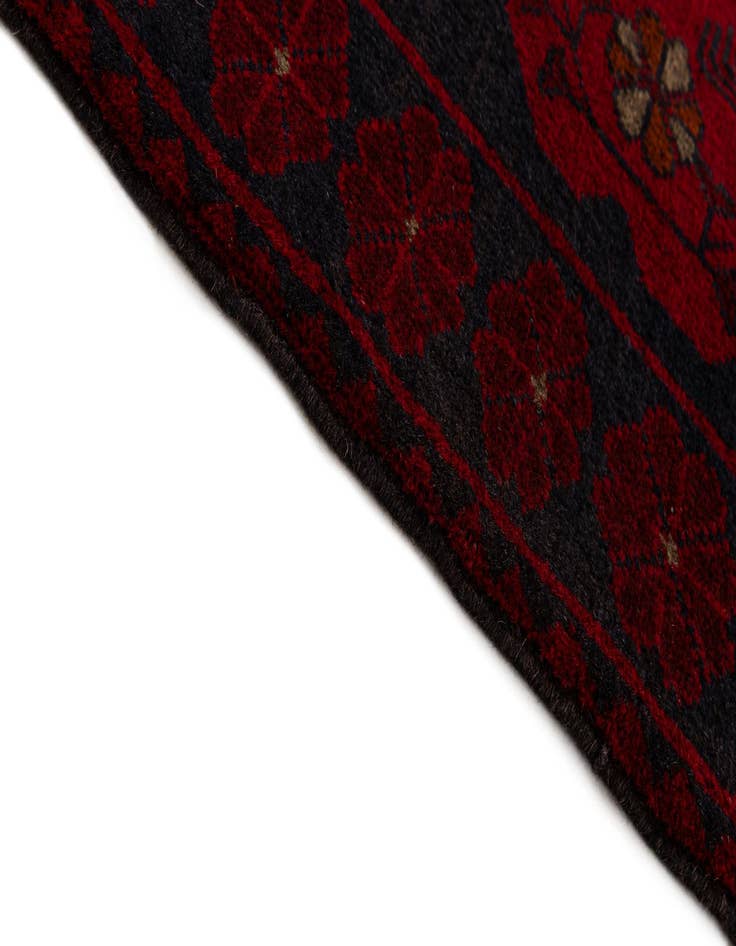 Detail image of  2' 8 x 9' 8  Hand Knotted Khal Mohammadi Wool Runner Rug