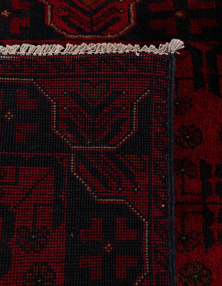 Detail image of  2' 6 x 9' 7  Hand Knotted Khal Mohammadi Wool Runner Rug
