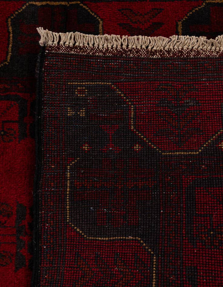 Detail image of  2' 9 x 9' 5  Hand Knotted Khal Mohammadi Wool Runner Rug