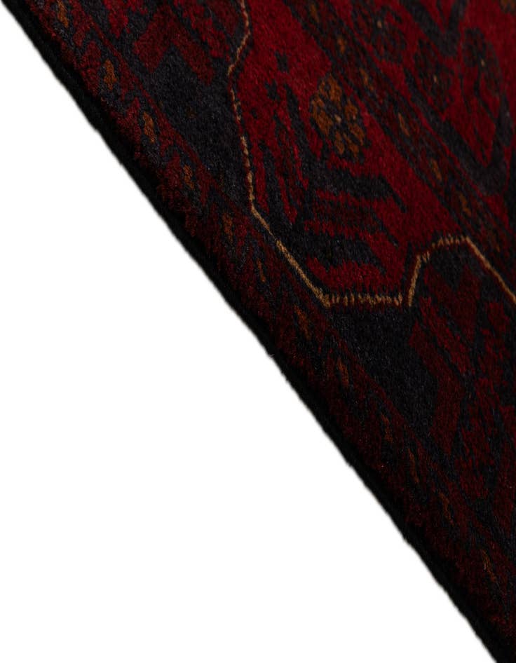 Detail image of  2' 10 x 9' 7  Hand Knotted Khal Mohammadi Wool Runner Rug