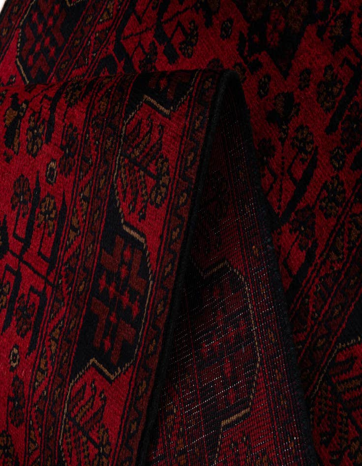 Detail image of  2' 8 x 9' 8  Hand Knotted Khal Mohammadi Wool Runner Rug