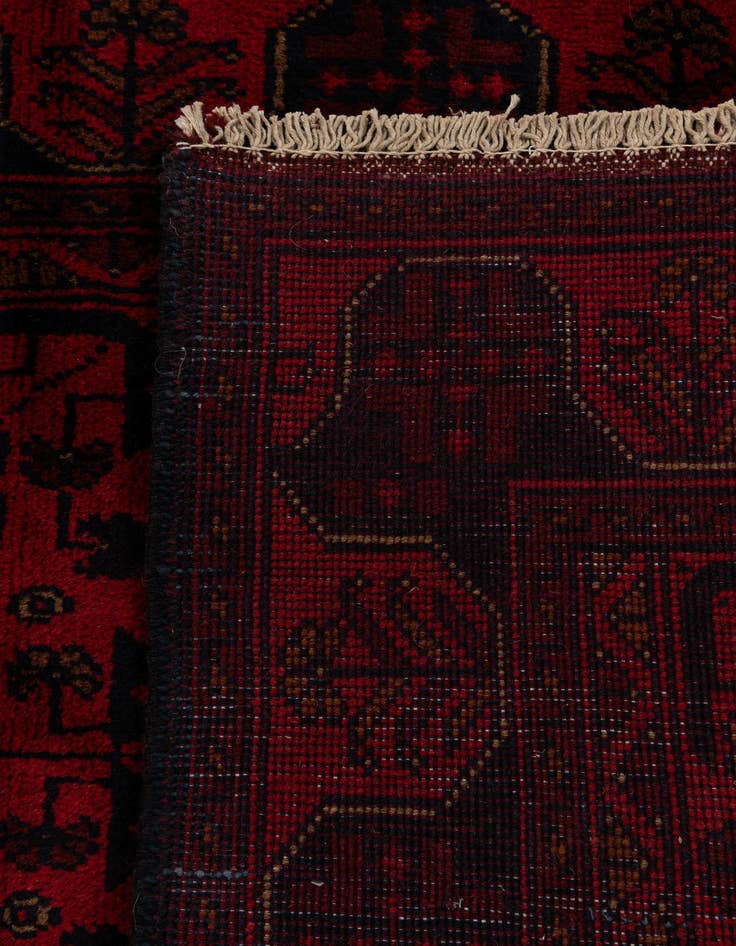 Detail image of  2' 8 x 9' 8  Hand Knotted Khal Mohammadi Wool Runner Rug