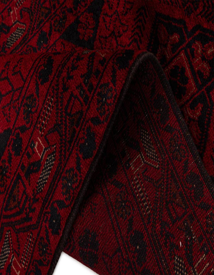 Detail image of  2' 10 x 9' 7  Hand Knotted Khal Mohammadi Wool Runner Rug