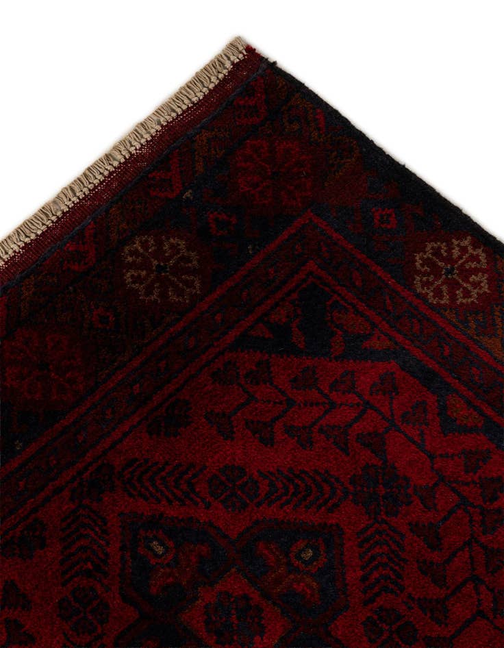 Detail image of  2' 7 x 9' 7  Hand Knotted Khal Mohammadi Wool Runner Rug