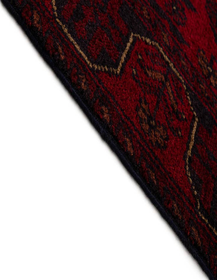 Detail image of  2' 7 x 9' 6  Hand Knotted Khal Mohammadi Wool Runner Rug