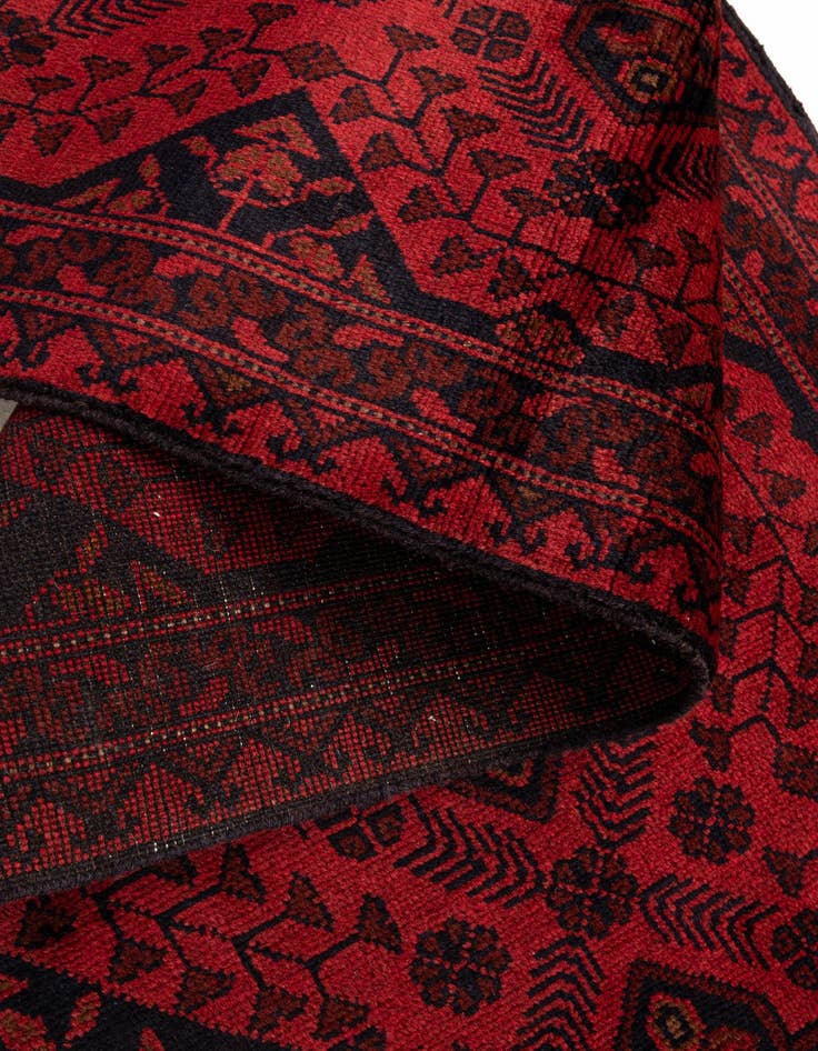 Detail image of  2' 8 x 9' 7  Hand Knotted Khal Mohammadi Wool Runner Rug