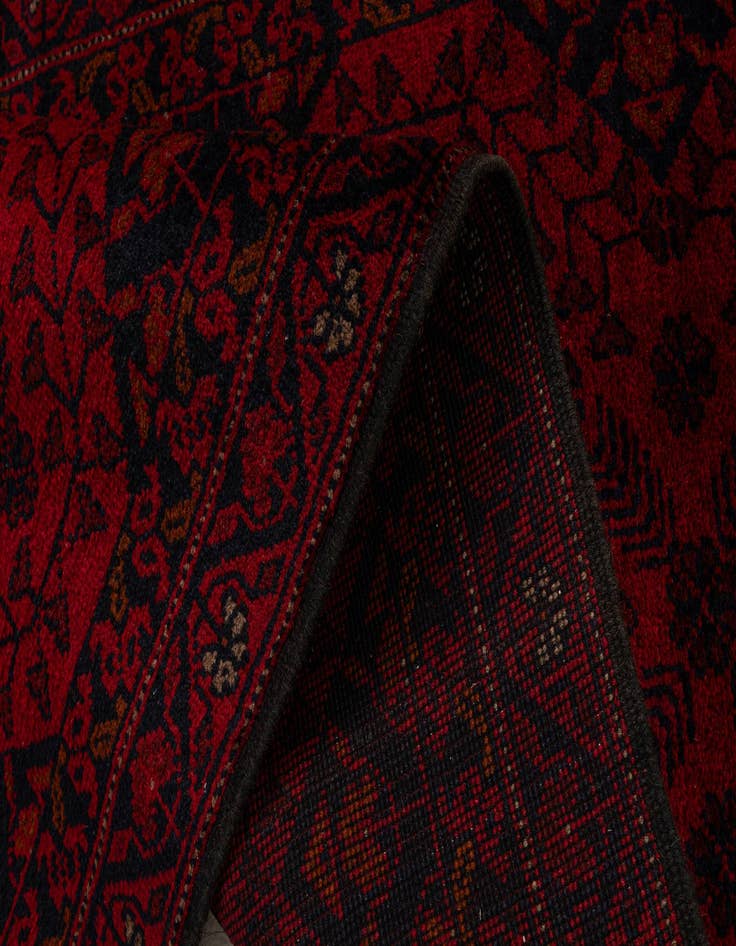 Detail image of  2' 8 x 9' 6  Hand Knotted Khal Mohammadi Wool Runner Rug