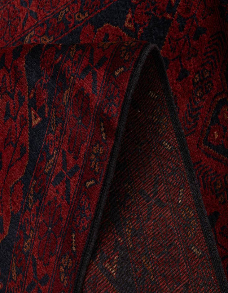 Detail image of  2' 9 x 9' 10  Hand Knotted Khal Mohammadi Wool Runner Rug