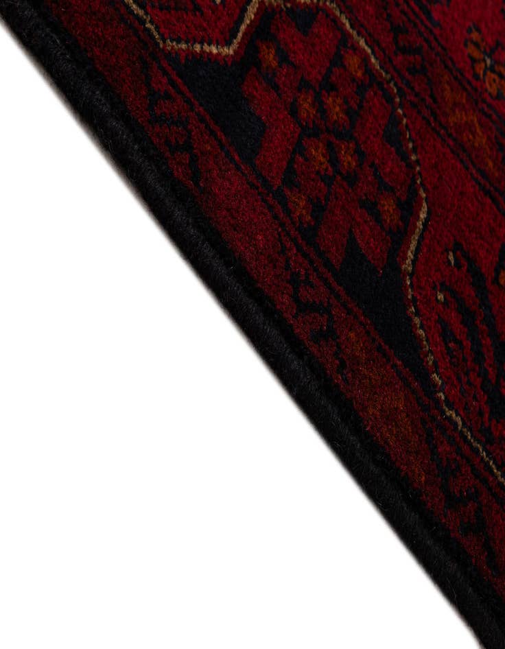 Detail image of  2' 8 x 9' 8  Hand Knotted Khal Mohammadi Wool Runner Rug