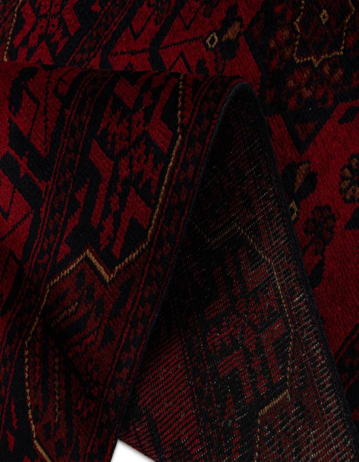 Detail image of  2' 8 x 9' 10  Hand Knotted Khal Mohammadi Wool Runner Rug