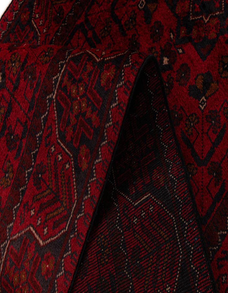 Detail image of  2' 9 x 9' 9  Hand Knotted Khal Mohammadi Wool Runner Rug