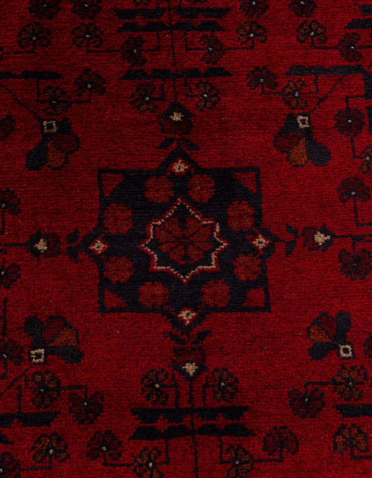 Detail image of  2' 10 x 6' 5  Hand Knotted Khal Mohammadi Wool Runner Rug