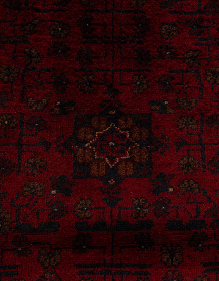 Detail image of  2' 11 x 9' 6  Hand Knotted Khal Mohammadi Wool Runner Rug