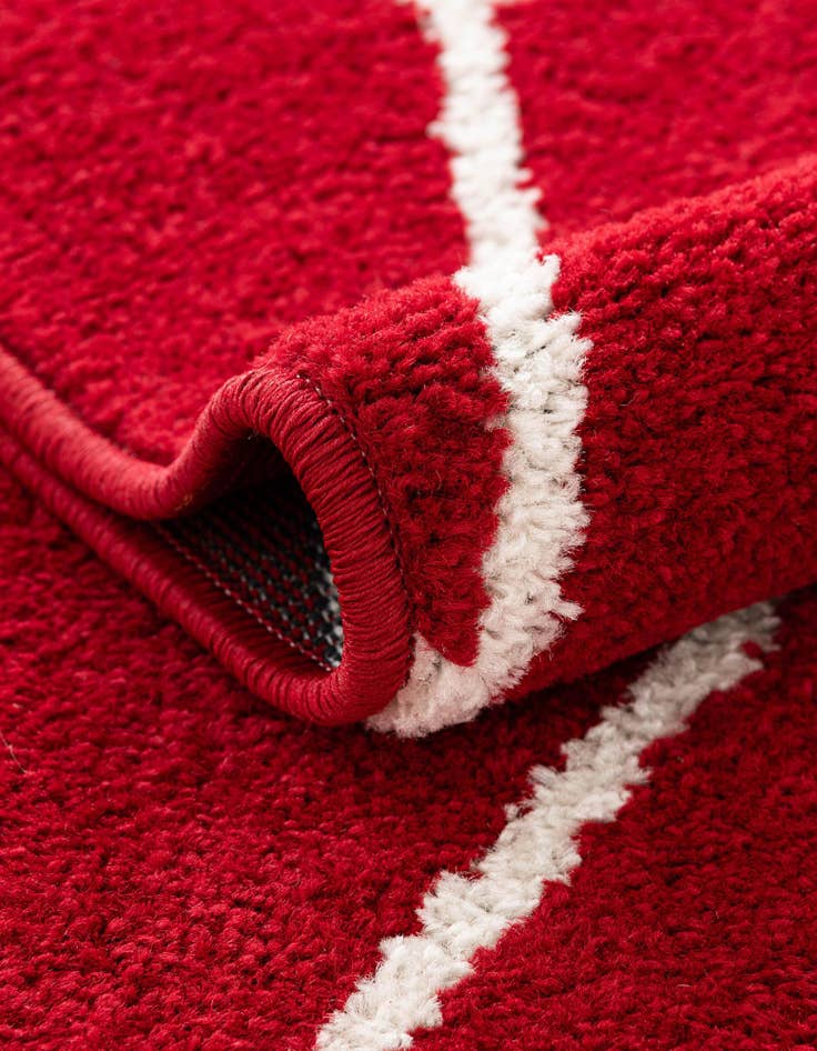 Detail image of  2' x 9' Lattice Frieze Runner Rug