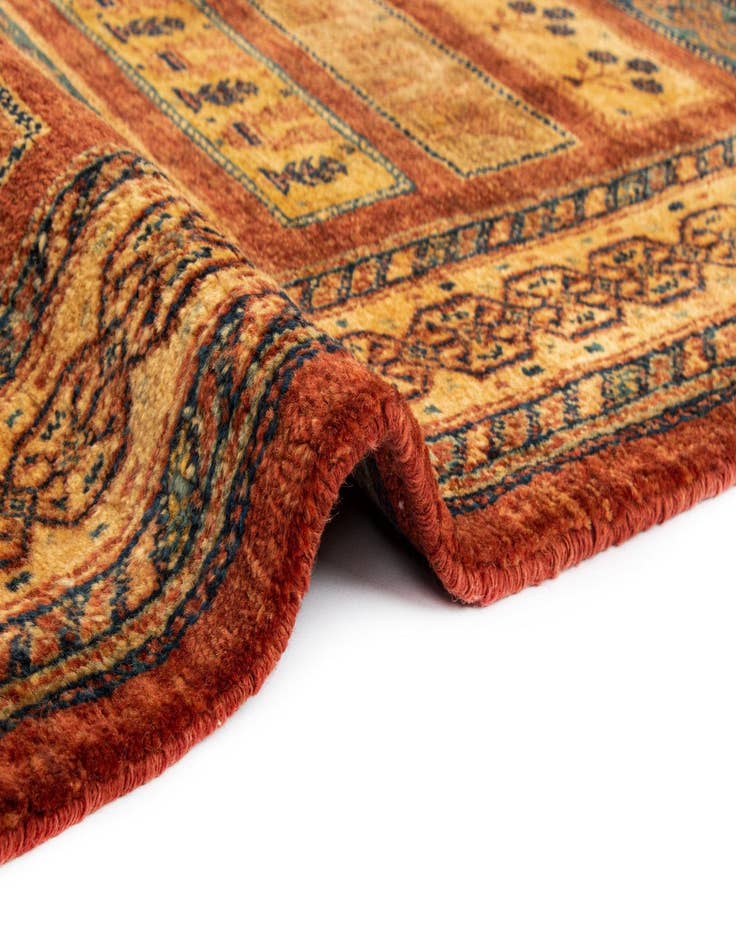 Detail image of  2' 8 x 9' 10 Luribaft Wool Runner Rug