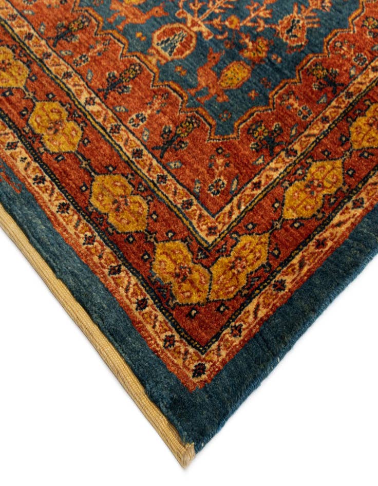 Detail image of  2' 8 x 6' 6 Luribaft Wool Runner Rug