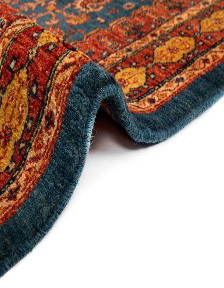 Detail image of  2' 8 x 6' 6 Luribaft Wool Runner Rug