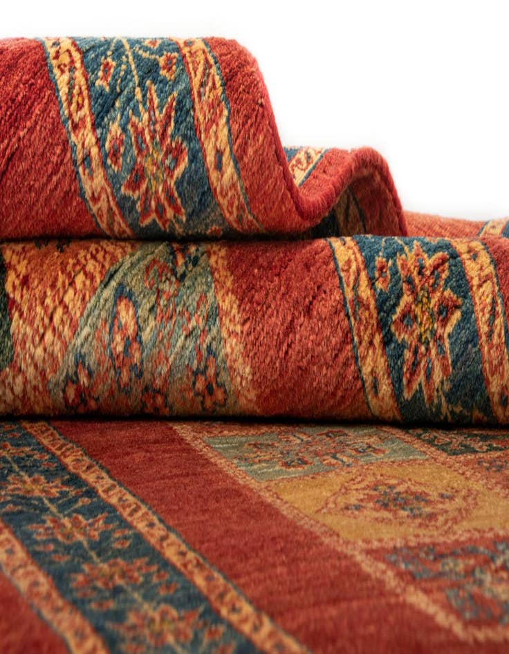 Detail image of  2' 8 x 6' 9 Luribaft Wool Runner Rug