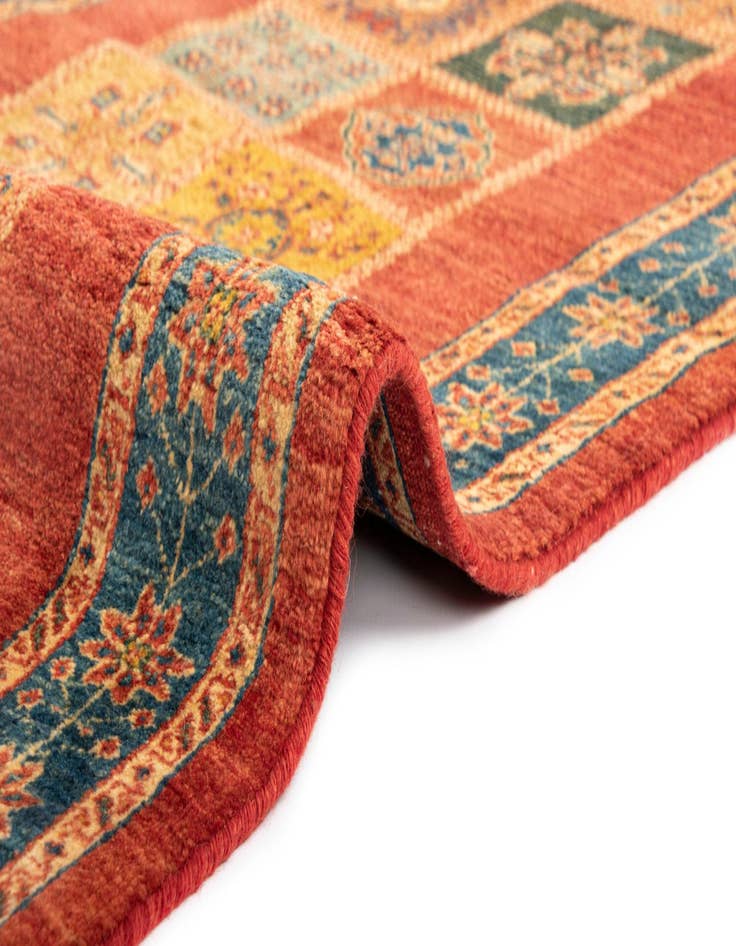 Detail image of  2' 8 x 6' 9 Luribaft Wool Runner Rug