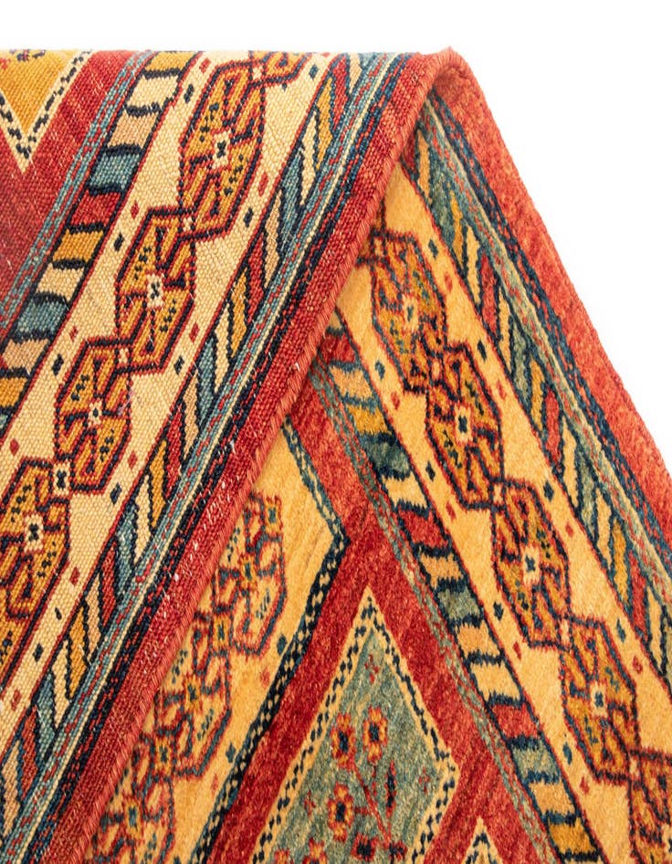 Detail image of  2' 8 x 6' 6 Luribaft Wool Runner Rug