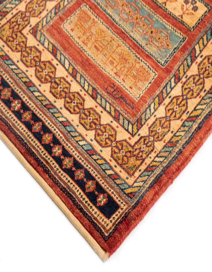 Detail image of  2' 8 x 6' 6 Luribaft Wool Runner Rug