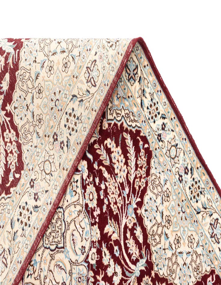 Detail image of  3' 4 x 9' 6 Nain Runner Rug